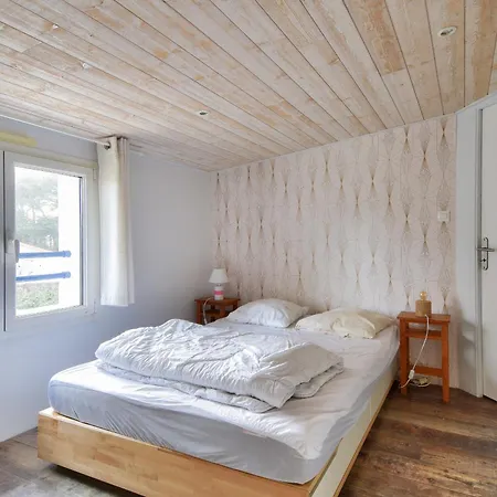 Maison Moderne Avec Jardin Pour 12 Personnes