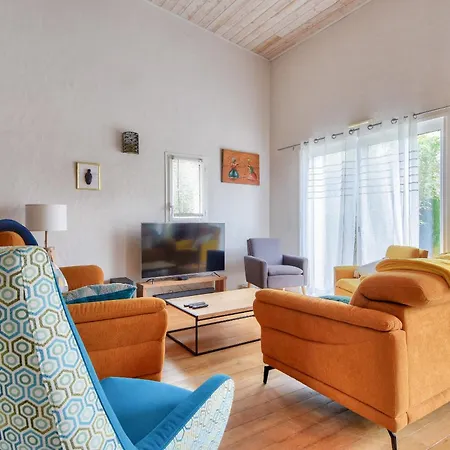 Maison Moderne Avec Jardin Pour 12 Personnes Tatil Evi Saint-Jean-de-Monts